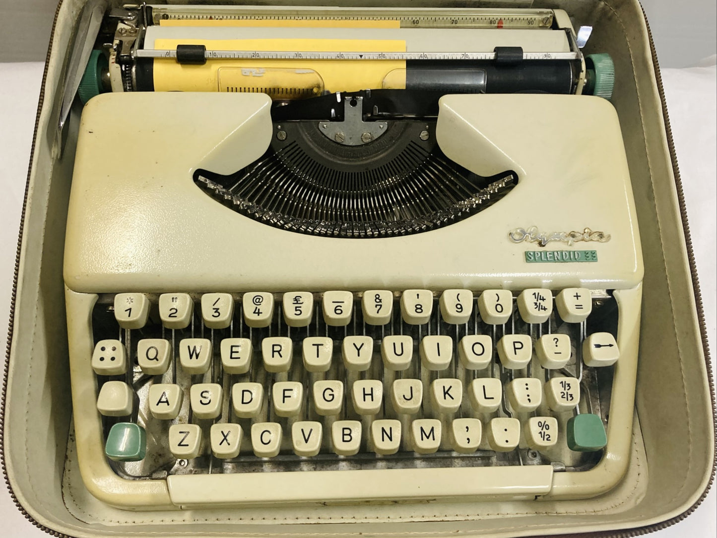 Vintage Olympia 33 Travel Typewriter